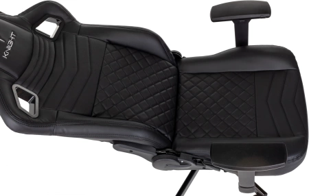 Кресло игровое Knight Hunter экокожа черная